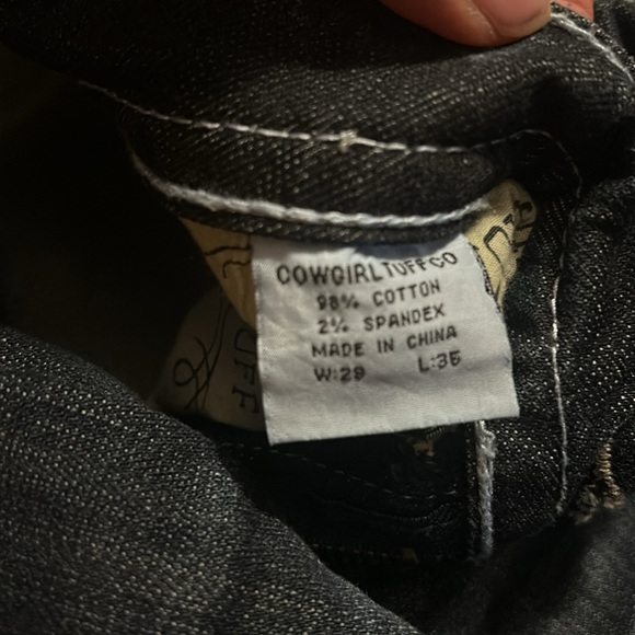 Cowgirl Tuff Boot cut jeanss - Picture 5 of 6